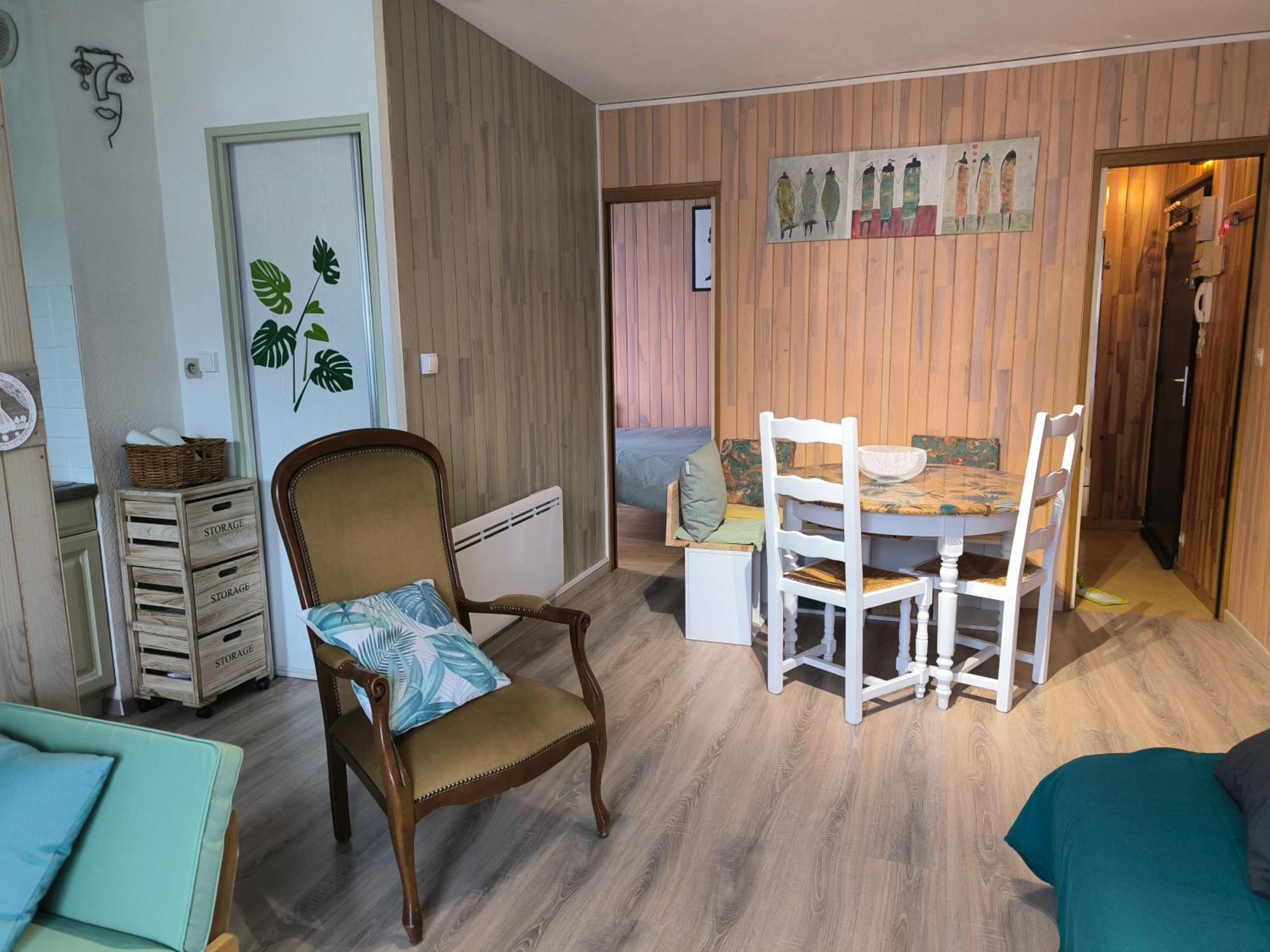 Appartement Vert Tendre Face A La Montagne Bagnères-de-Luchon Exteriér fotografie